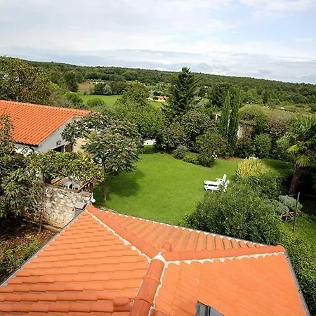 In With Seaview, Terrace, Air Condition, Wifi Funtana